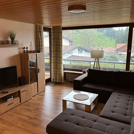 Schoene 2 1/2 Zimmer Ferienwohnung In Oberstaufen - Hoamatle - المظهر الخارجي الصورة